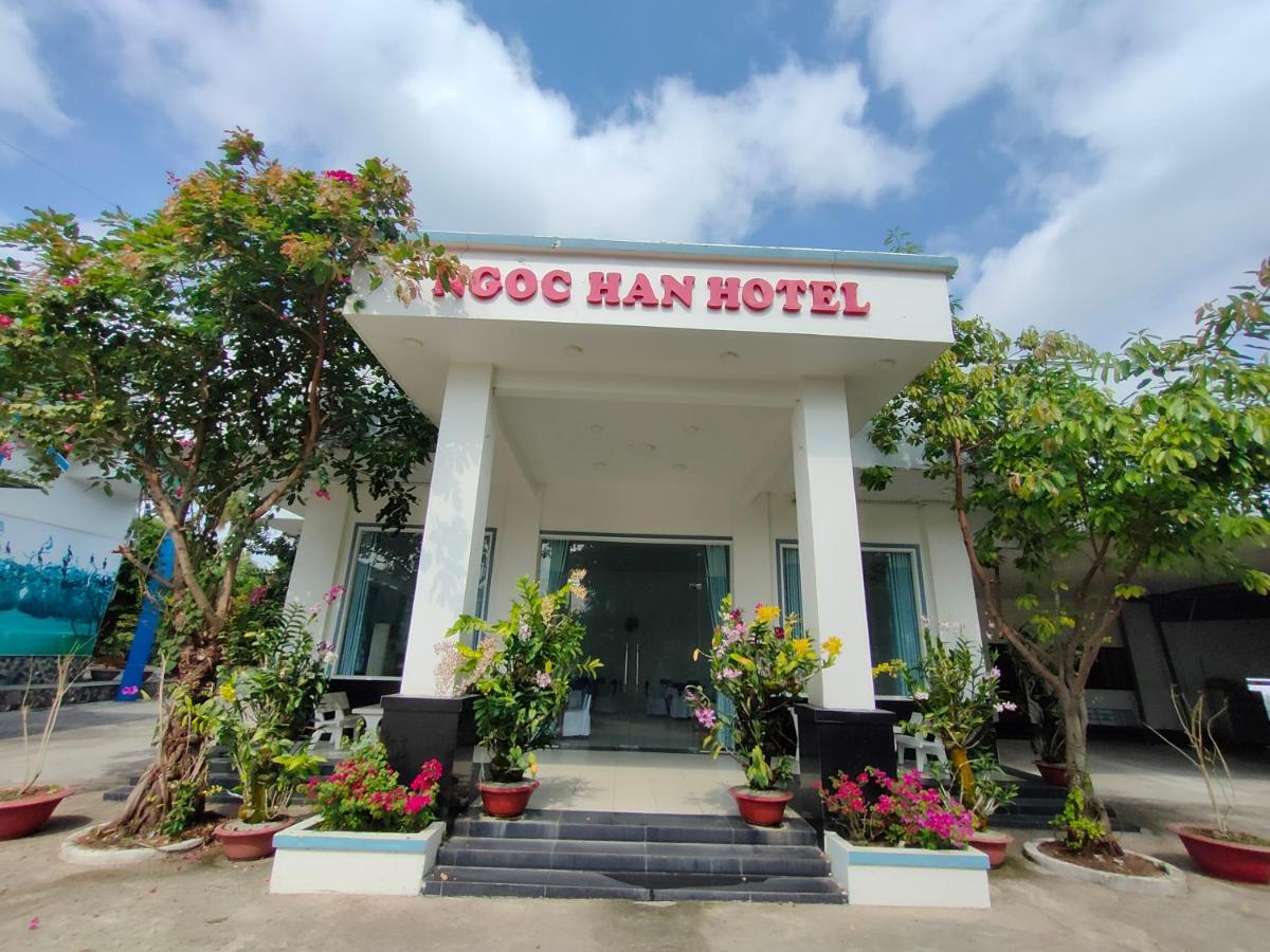 Khach San Ngoc Han Ap Vinh Phu Exterior photo