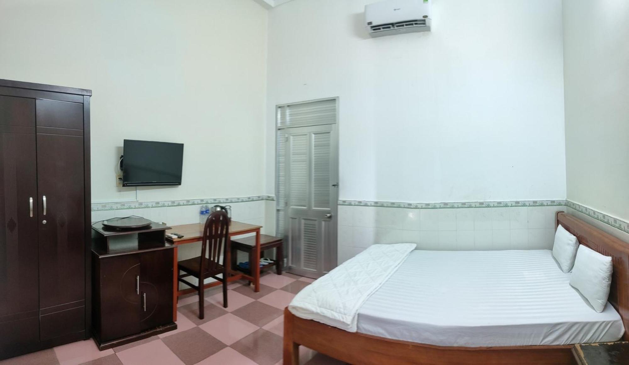 Khach San Ngoc Han Ap Vinh Phu Exterior photo
